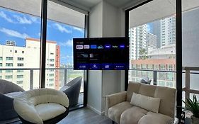 Tranquil Miami Rooftop Escape Studio Apt